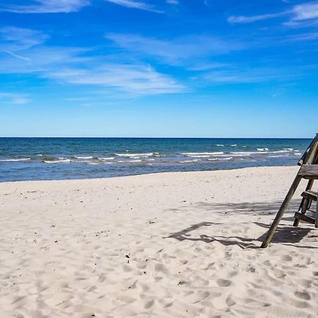 Beach Club Of Oscoda Beach House On Lake Huron Villa Exterior photo