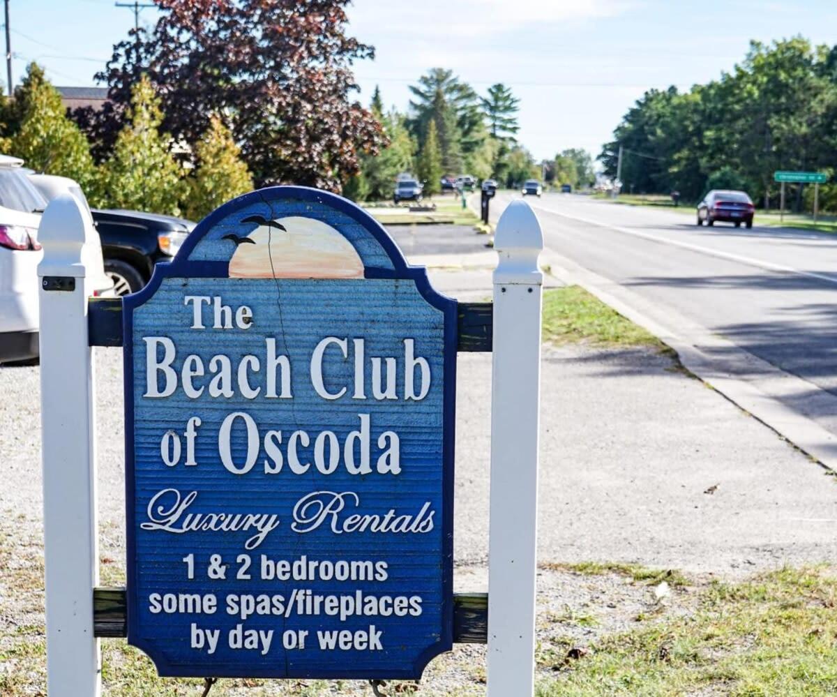 Beach Club Of Oscoda Beach House On Lake Huron Villa Exterior photo